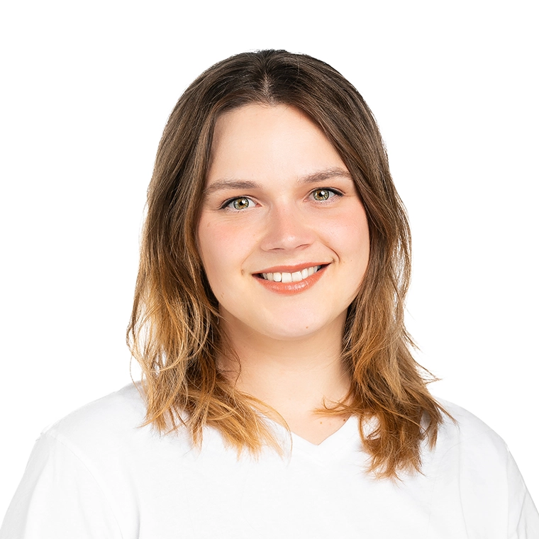 Triine Aavik, Tehisintellekt.ee ärianalüütik ja AI-koolitaja