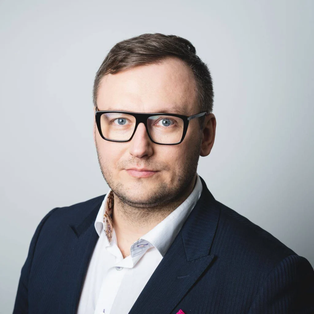 Rene Oruman, Srini OÜ omanik, annab tagasisidet AI-koolituse kohta.